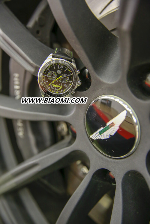 TAG Heuer泰格豪雅发布首款阿斯顿·马丁特别款 5.jpg