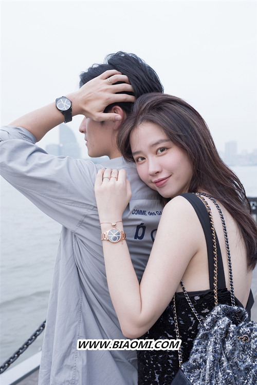 一秒定格 一世情缘 夏日真香CP只在CALVIN KLEIN腕錶首飾 4.jpg