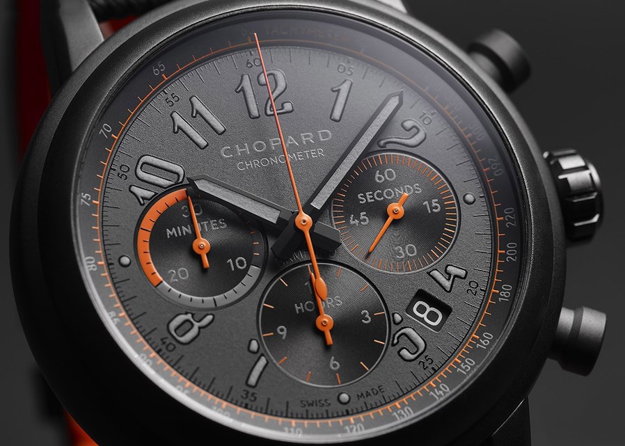 萧邦传奇Mille Miglia Classic计时码表推出独家限量版之二.jpg