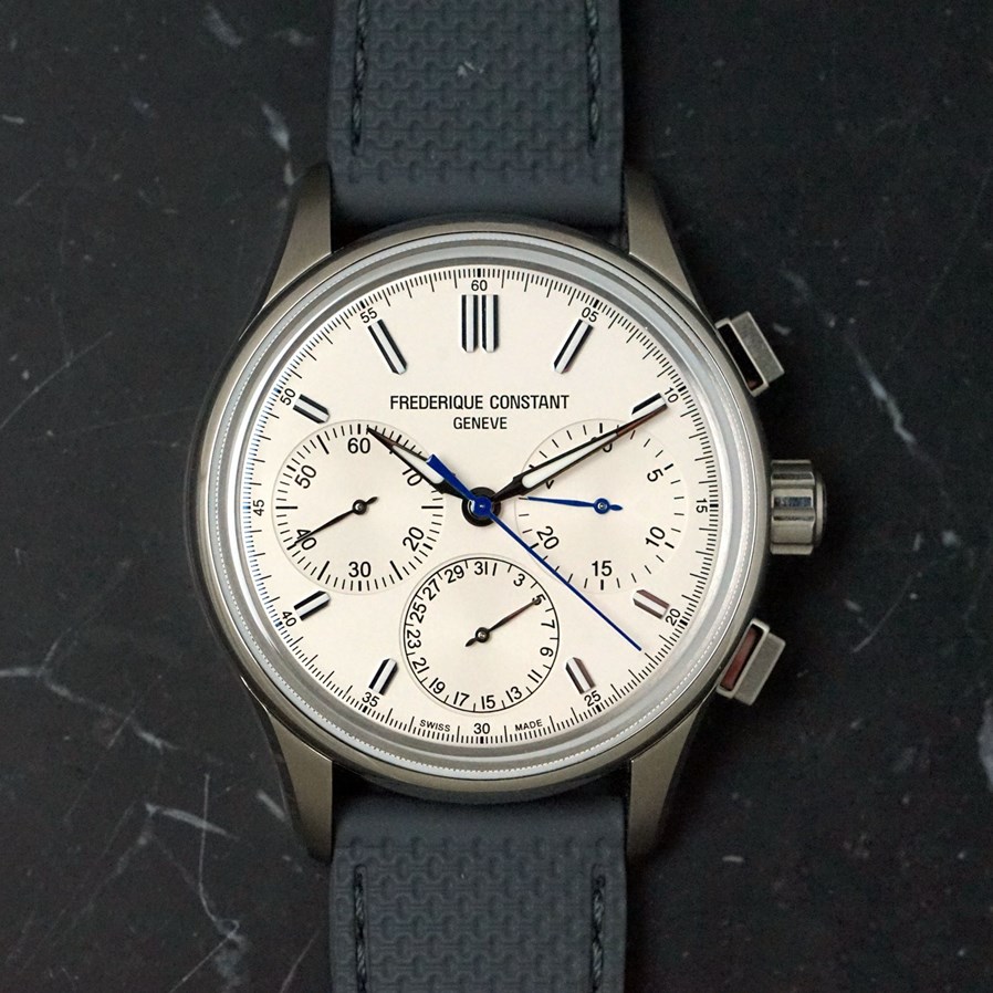 康斯登推出飞返计时码表DailyWatch特别限量版