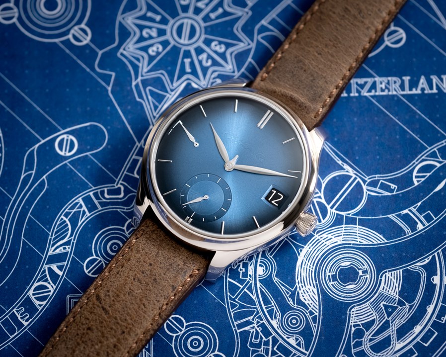 Endeavour Perpetual Calendar Funky Blue (3)_副本.jpg