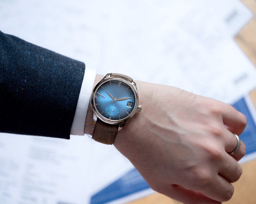Endeavour Perpetual Calendar Funky Blue (2)_副本.jpg