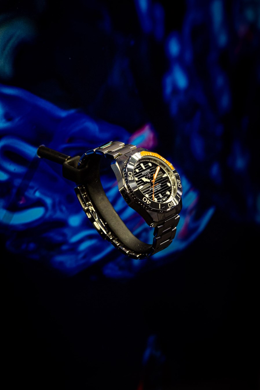 3.极限之境的奢华潜水腕表 TAG Heuer泰格豪雅推出竞潜系列（Aquaracer）Professional 1000 Superdiver腕表_副本.jpg