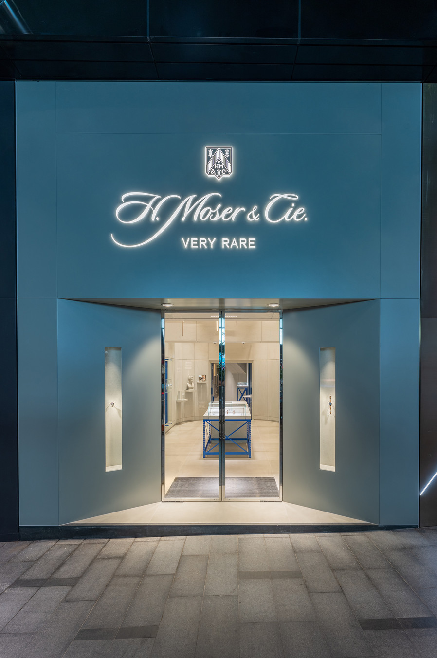 H. MOSER & CIE. 亨利慕时于中环开设全球首间专卖店 体现极简主义与建筑美学 展示非凡时计杰作