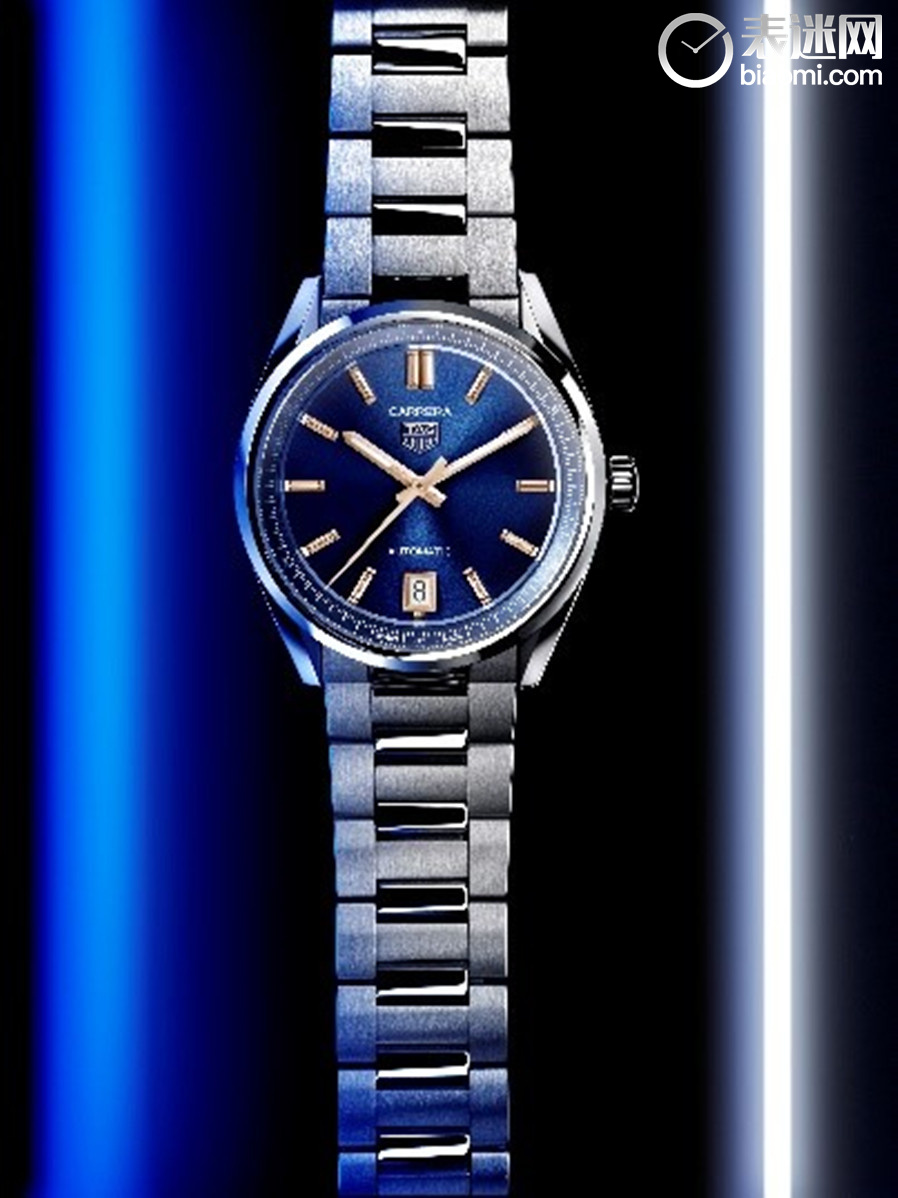 6.TAG HEUER泰格豪雅甄选全新卡莱拉系列日历型腕表 为母亲节爱意添彩.jpg