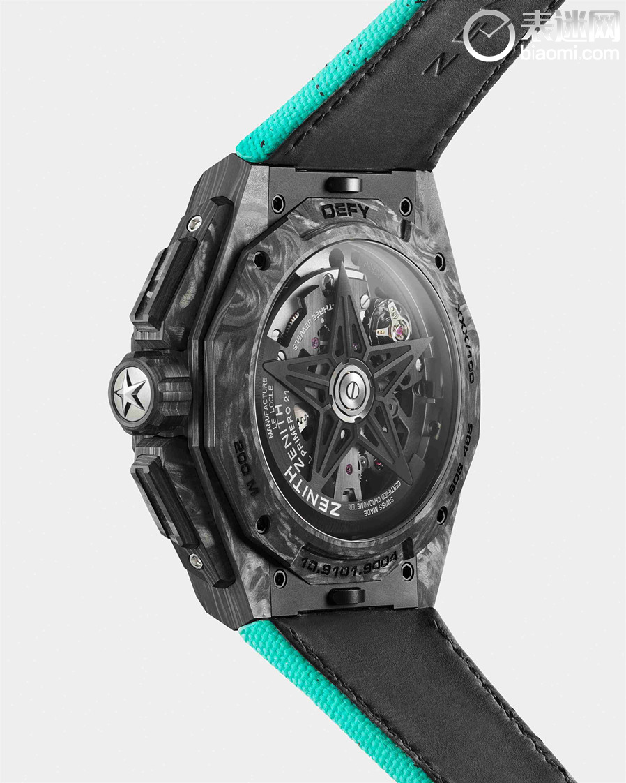 ZENITH真力时DEFY EXTREME E 2023限量版腕表搭载百分之一秒计时机芯可透过镂空表盘和蓝宝石底盖隐约可见.jpg