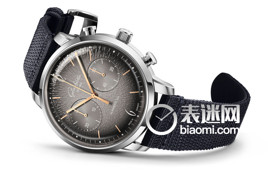 1-39-34-06-22-04 Sixties Chronograph Freisteller rgb 25cm_副本.jpg
