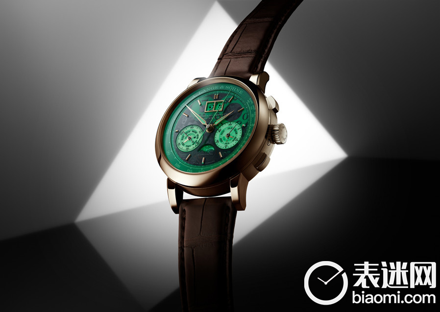 DATOGRAPH大日历计时万年历陀飞轮“Lumen”腕表.jpg