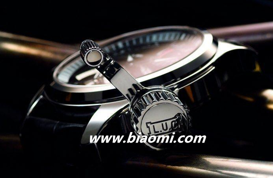 萧邦L.U.C Tourbillon Tech Twist 陀飞轮T腕表 3.jpg