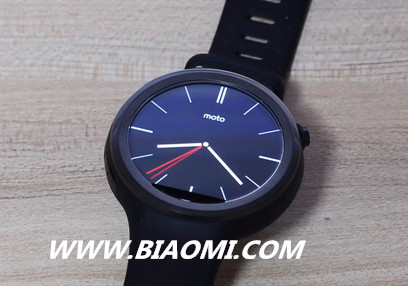 拥抱健康 Moto 360 Sport智能手表 4.jpg