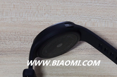拥抱健康 Moto 360 Sport智能手表 9.jpg