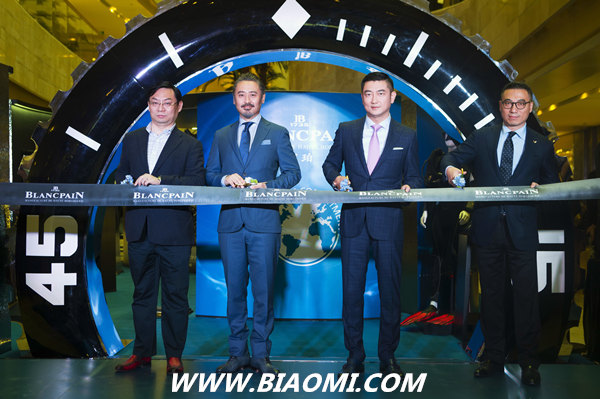 宝珀Blancpain“心系海洋”巡回主题展亮相南京 4.jpg