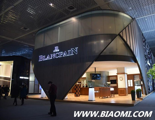 2016 Baselworld 品牌展馆建筑与这些明星有着相似之处 5.jpg