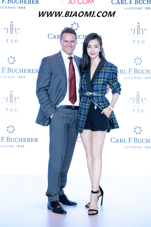 宝齐莱庆祝京东线上官方旗舰店开业 发布独家款限量腕表 1.jpg