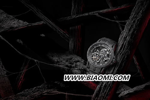 Roger Dubuis罗杰杜彼 极致轻盈伴随持久性能 2.jpg Roger Dubuis罗杰杜彼 极致轻盈伴随持久性能 2.jpg
