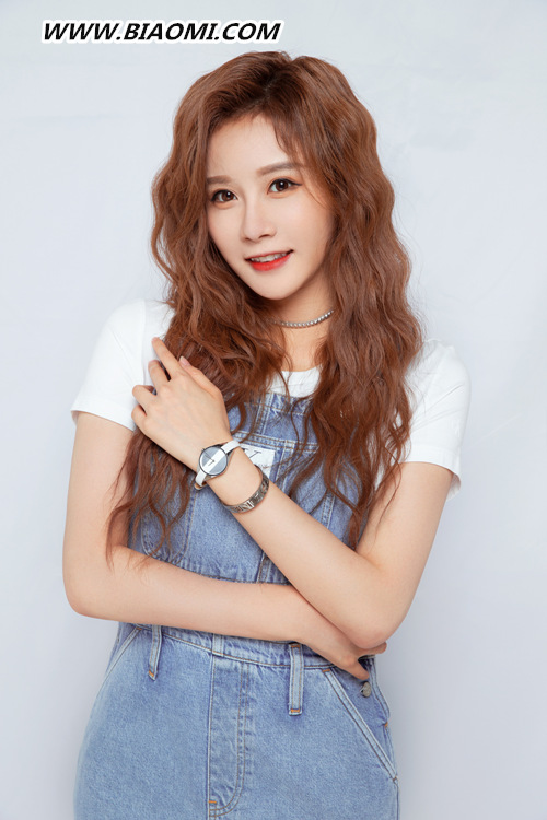  CALVIN KLEIN品牌好友段艺璇演绎夏日女孩Dress Code 1.jpg