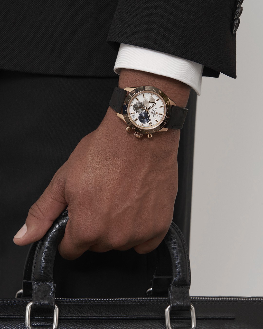 ZENITH真力时CHRONOMASTER Sport腕表玫瑰金款尽显优雅格调.jpg