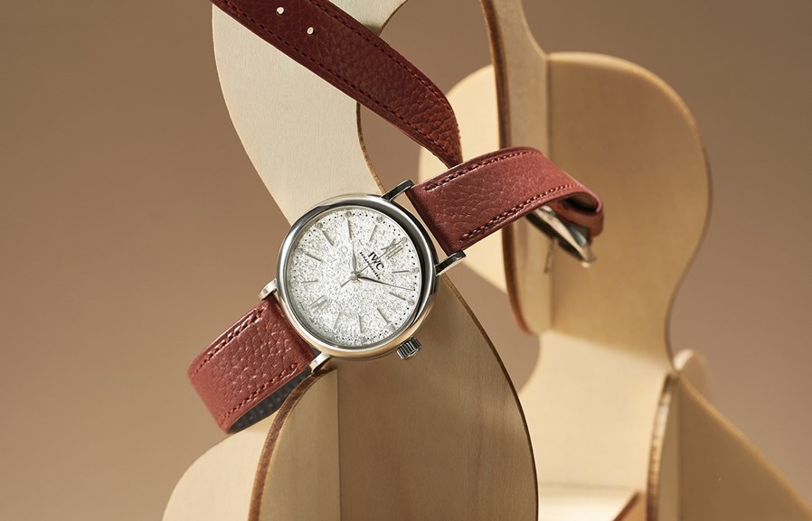 IWC万国表携手品牌大使吕燕推出 柏涛菲诺自动腕表34特别版.jpg