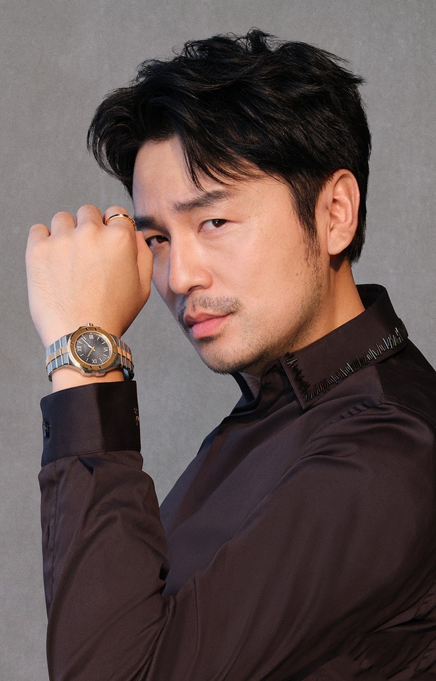 演员雷佳音出任Chopard萧邦品牌大使 演绎坚毅不凡、卓雅深沉的绅士品格.jpg 演员雷佳音出任Chopard萧邦品牌大使 演绎坚毅不凡、卓雅深沉的绅士品格.jpg