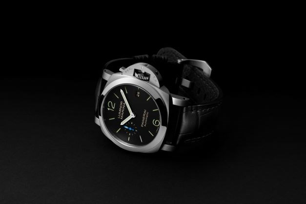 15. 沛纳海Luminor Marina Quaranta庐米诺系列腕表 - 40毫米(PAM01272) _情景图_副本.jpg