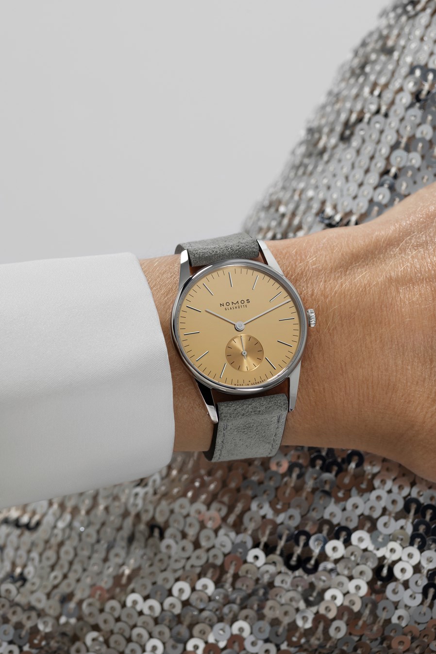 NOMOS Orion 33金色款腕表_副本.jpg