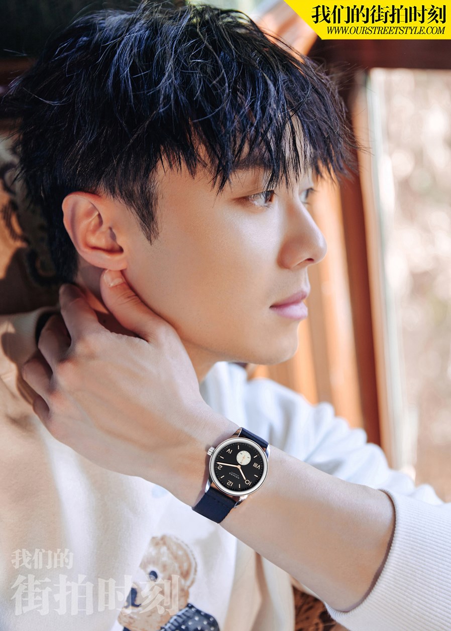 青年演员施柏宇佩戴NOMOS Glashütte Club Campus U腕表(Ref. 738.S4)_图1_副本.jpg 青年演员施柏宇佩戴NOMOS Glashütte Club Campus U腕表(Ref. 738.S4)_图1_副本.jpg
