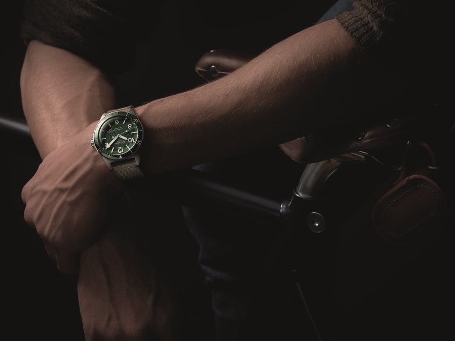 Glashuette Original_06-SeaQ PD Reed Green_Mood 6_副本_副本.jpg