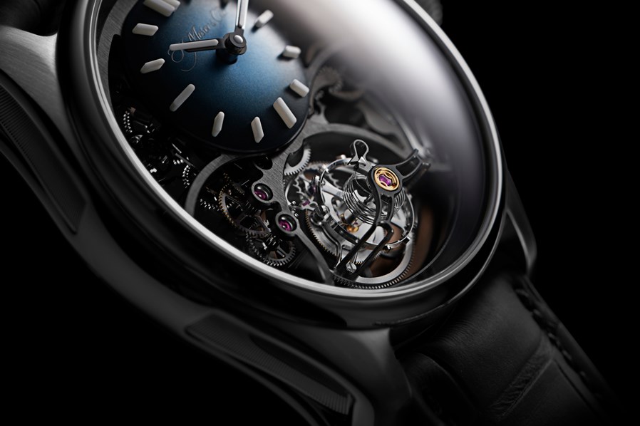 Pioneer Cylindrical Tourbillon Skeleton (6)_副本.jpg