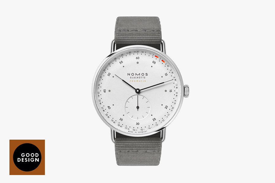 NOMOS Metro Update腕表荣获芝加哥优良设计奖.jpg