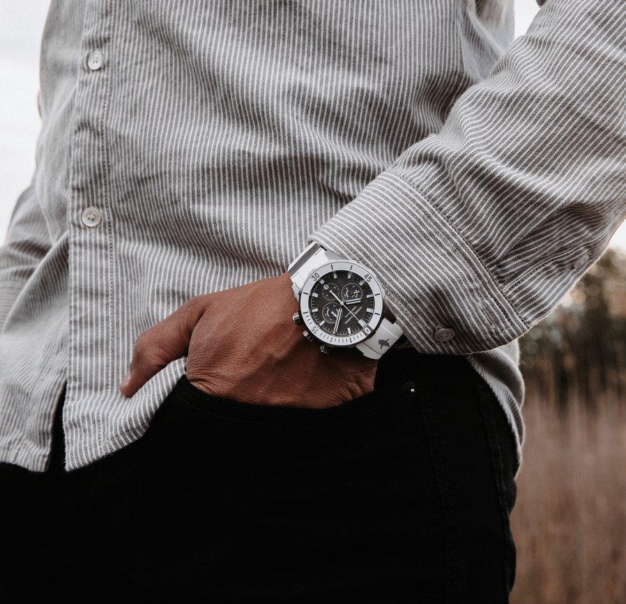 Lifestyle_Diver Chronograph Great White_Ulysse Nardin (1)_副本.jpg