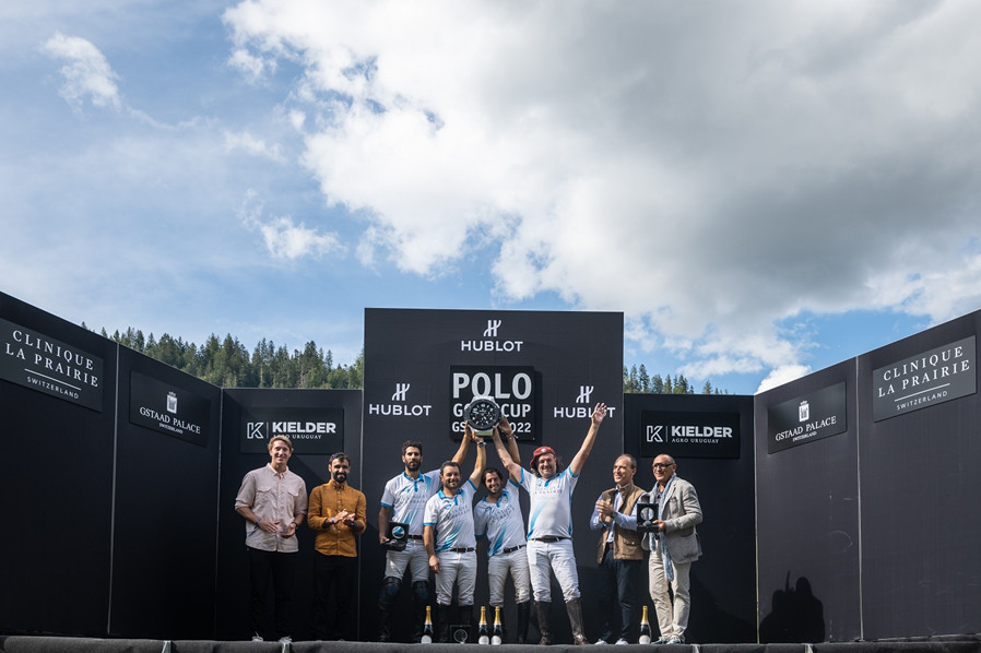 瑞士青草地疗院队（The Clinique La Prairie Team）亮相于2022年HUBLOT宇舶表格斯塔德马球金杯赛.jpg