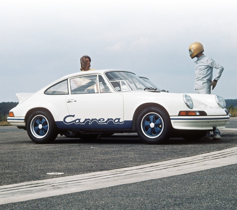 3. TAG HEUER泰格豪雅携手保时捷推出两款限量版腕表 致敬保时捷911 CARRERA RS 2.7.jpg