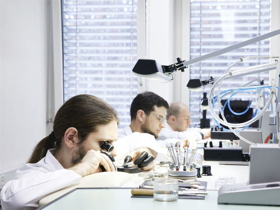 HMoser_10years_MELB__Production__Watchmakers.jpg