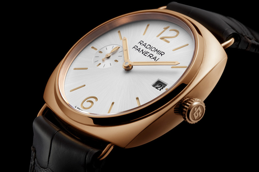 4.沛纳海Radiomir Quaranta Goldtech™镭得米尔系列红金腕表 - 40毫米(PAM01026)_情景图.jpg