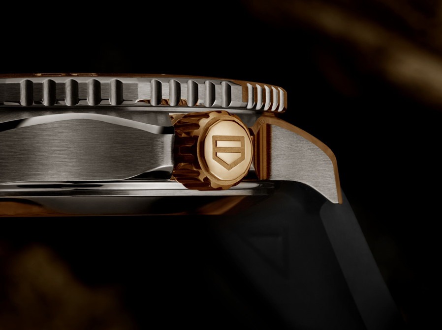 2.金缘生辉，耀世登场 TAG HEUER泰格豪雅竞潜系列PROFESSIONAL 200腕表.jpg