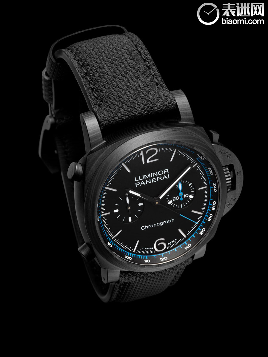 5.沛纳海Luminor Chrono Carbotech™庐米诺系列碳纤维计时腕表 - 44毫米(PAM01219)_情景图.jpg