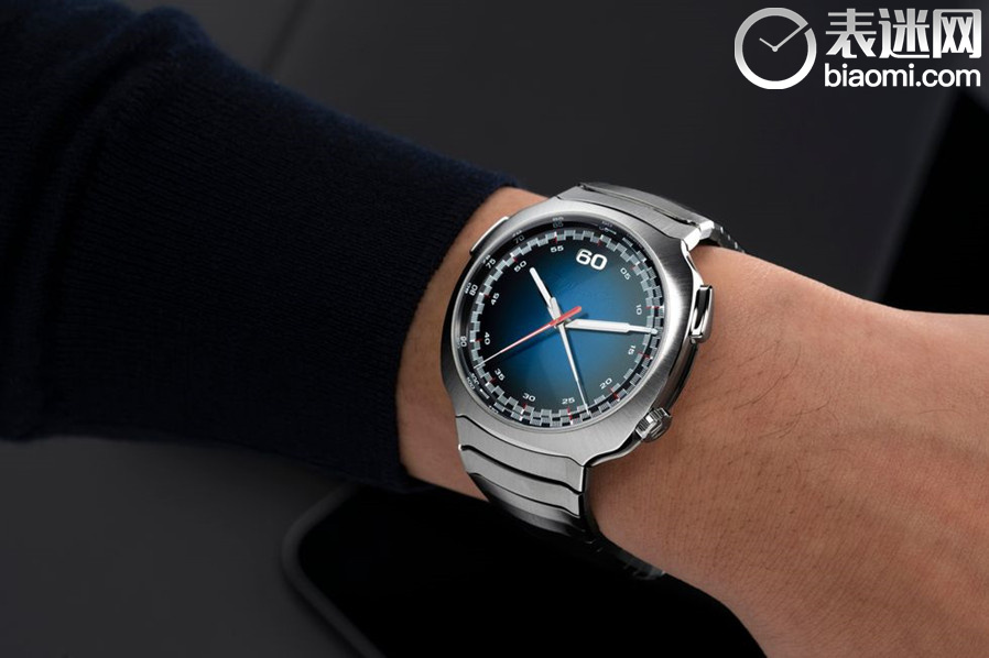 hmoser-6907-1200-streamliner-flyback-chronograph-funky-blue-2-lifestyle-wristshot-front-65aeb1ac4ae34.jpg hmoser-6907-1200-streamliner-flyback-chronograph-funky-blue-2-lifestyle-wristshot-front-65aeb1ac4ae34.jpg