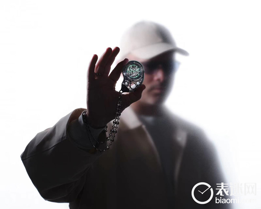 HUBLOT宇舶表品牌大使丹尼尔·阿尔轩（Daniel Arsham）&Arsham Droplet怀表.jpg