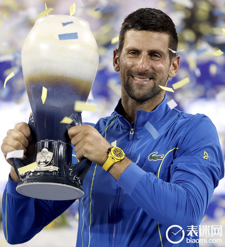 HUBLOT宇舶表品牌大使诺瓦克·德约科维奇(Novak Djokovic)佩戴BIG BANG UNICO黄色魔力腕表.jpg