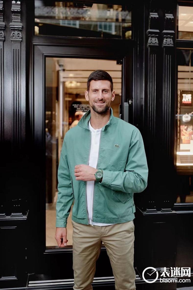 HUBLOT宇舶表品牌大使诺瓦克·德约科维奇(Novak Djokovic)佩戴BIG BANG INTEGRAL一体式绿色陶瓷腕表.jpg