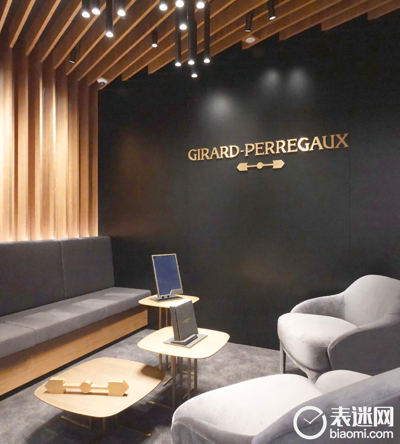 2、GP芝柏表香港时代广场形象店.png