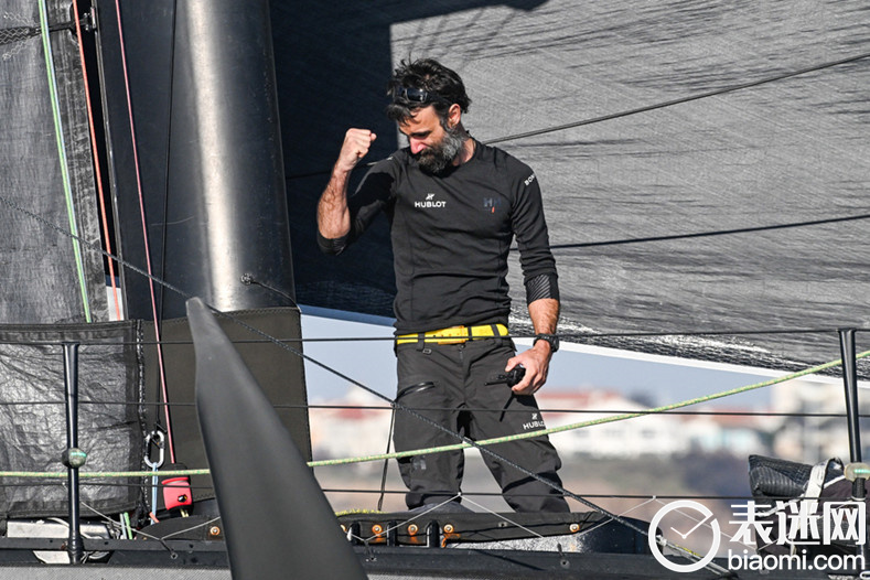 HUBLOT 宇舶表品牌大使艾伦•罗拉（Alan Roura）驾驶“宇舶表”号 IMOCA 级帆船.jpg