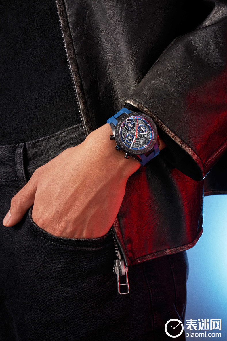 2.TAG Heuer泰格豪雅发布全新卡莱拉系列上海限量版Extreme Sport陀飞轮计时码表 以非凡制表技艺蕴刻璀璨都市魅力.jpg