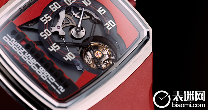HAUTLENCE-PACKSHOT-RED-03.jpg HAUTLENCE-PACKSHOT-RED-03.jpg