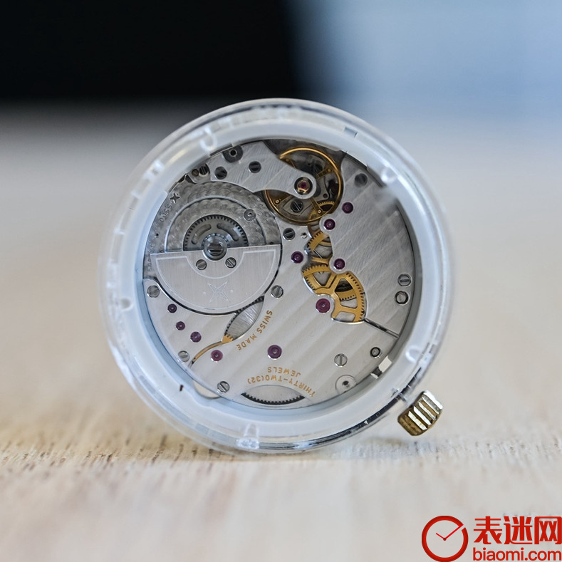 Vaucher Manufacture Fleurier推出新一代VMF 5500微型摆陀机芯